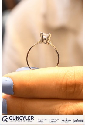 TEKTAŞ YÜZÜK 14 AYAR A033982 TEKTAŞ YÜZÜK 14 AYAR A033982