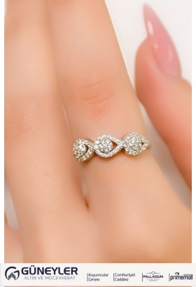 ÜÇLÜ DAMLA YÜZÜK 14 AYAR A055673 ÜÇLÜ DAMLA YÜZÜK 14 AYAR A055673