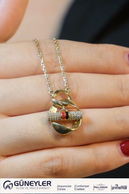 ROBERTO BRAVO CHICKY KOLYE A040457 ROBERTO BRAVO CHICKY KOLYE A040457