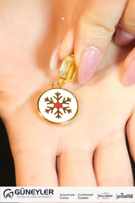 KAR TANESİ MOTİFLİ CHARM 22 AYAR A078890 KAR TANESİ MOTİFLİ CHARM 22 AYAR A078890