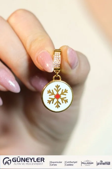 KAR TANESİ MOTİFLİ CHARM 22 AYAR A078890 KAR TANESİ MOTİFLİ CHARM 22 AYAR A078890