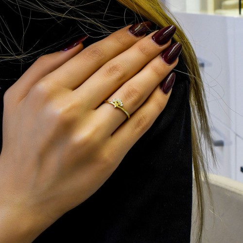 TAŞLI YILDIZ YÜZÜK 14 AYAR A064396 TAŞLI YILDIZ YÜZÜK 14 AYAR A064396