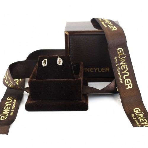 TAŞLI YAPRAK KÜPE 14 AYAR A056391 TAŞLI YAPRAK KÜPE 14 AYAR A056391