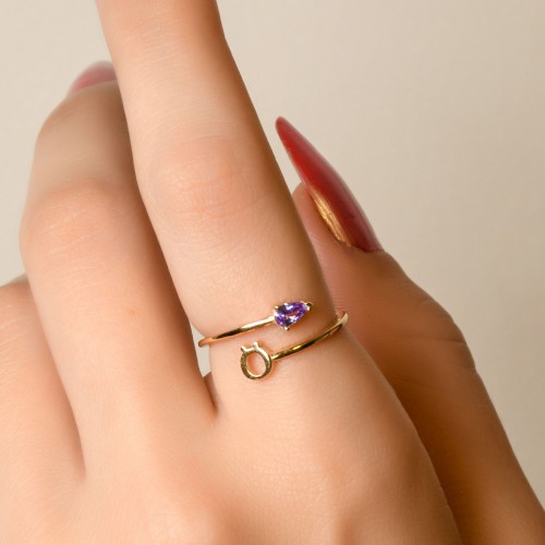 MOR TAŞ Ö HARF EKLEM YÜZÜK 14 AYAR A064781 MOR TAŞ Ö HARF EKLEM YÜZÜK 14 AYAR A064781