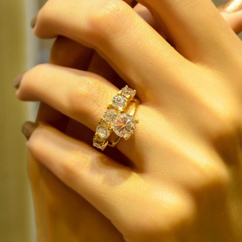 TEKTAŞ & BEŞTAŞ YÜZÜK 22 AYAR A044971 TEKTAŞ & BEŞTAŞ YÜZÜK 22 AYAR A044971