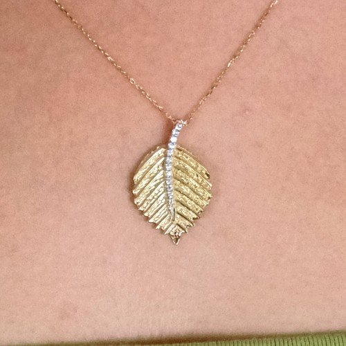 TAŞLI YAPRAK KOLYE 14 AYAR A038630 TAŞLI YAPRAK KOLYE 14 AYAR A038630