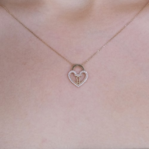 TAŞLI KALP KİLİT KOLYE 14 AYAR A047296 TAŞLI KALP KİLİT KOLYE 14 AYAR A047296