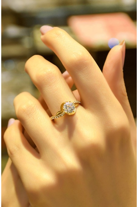 YAN KOLLARI TAŞLI TEKTAŞ YÜZÜK 22 AYAR A001720