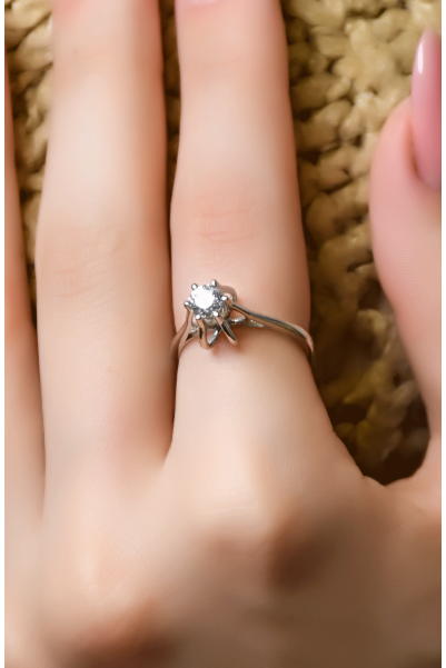 TEKTAŞ YÜZÜK 14 AYAR A000508