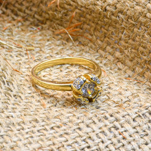 TEKTAŞ YÜZÜK 14 AYAR A000512 TEKTAŞ YÜZÜK 14 AYAR A000512