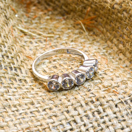 BEŞTAŞ YÜZÜK 14 AYAR A026902 BEŞTAŞ YÜZÜK 14 AYAR A026902