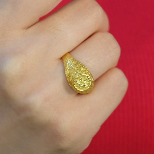 YILDIZ MOTİFLİ YÜZÜK 22 AYAR A031937 YILDIZ MOTİFLİ YÜZÜK 22 AYAR A031937