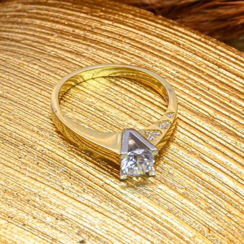 TEKTAŞ YÜZÜK 14 AYAR A033959 TEKTAŞ YÜZÜK 14 AYAR A033959