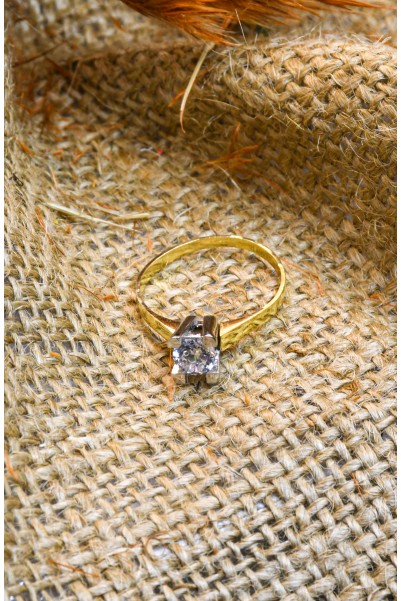 TEKTAŞ YÜZÜK 14 AYAR A033991 TEKTAŞ YÜZÜK 14 AYAR A033991