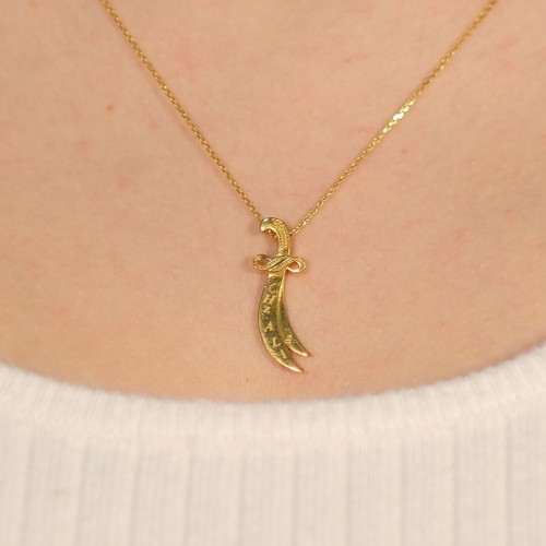 HZ ALİ YAZILI ZÜLFİKAR KILIÇ KOLYE 22 AYAR A042301