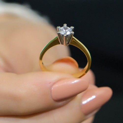 TEKTAŞ YÜZÜK 14 AYAR A043932 TEKTAŞ YÜZÜK 14 AYAR A043932