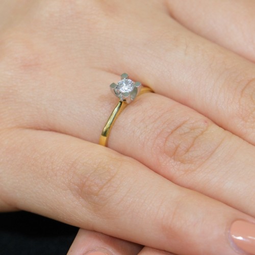 TEKTAŞ YÜZÜK 14 AYAR A043950 TEKTAŞ YÜZÜK 14 AYAR A043950