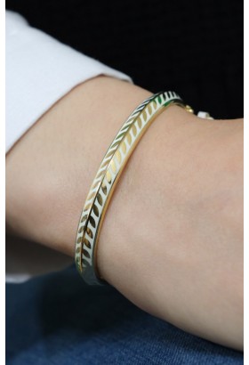 MİNELİ YAPRAK MODEL KELEPÇE 14 AYAR A057732 MİNELİ YAPRAK MODEL KELEPÇE 14 AYAR A057732