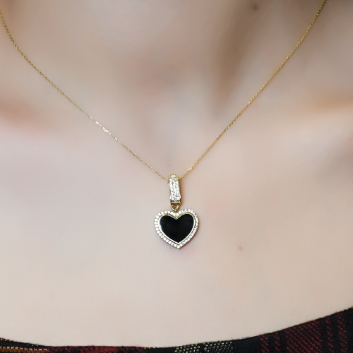 TAŞ ÇERÇEVELİ SİYAH KALP KOLYE UCU 14 AYAR A059760 TAŞ ÇERÇEVELİ SİYAH KALP KOLYE UCU 14 AYAR A059760