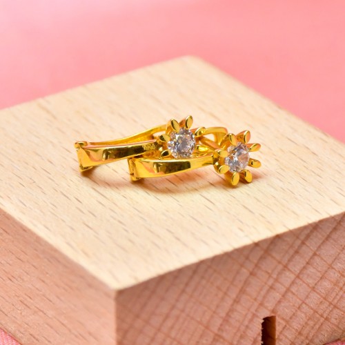 TEKTAŞ KÜPE 22 AYAR A061674 TEKTAŞ KÜPE 22 AYAR A061674