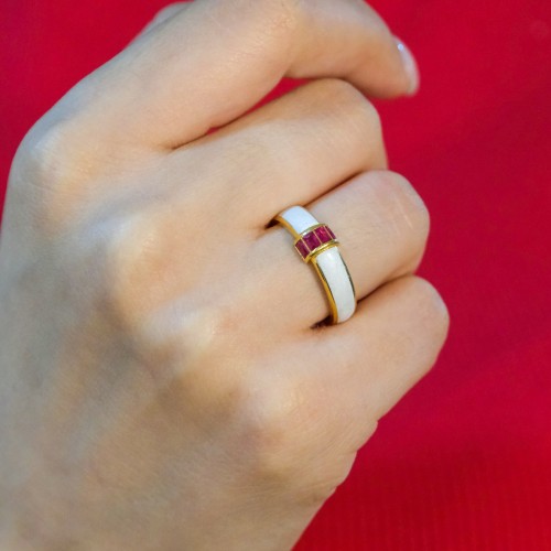 KIRMIZI TAŞLI MİNELİ YÜZÜK 22 AYAR A064342 KIRMIZI TAŞLI MİNELİ YÜZÜK 22 AYAR A064342