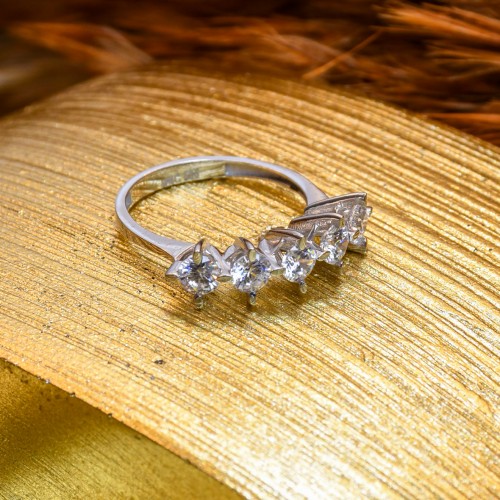 BEŞTAŞ YÜZÜK 14 AYAR A064361 BEŞTAŞ YÜZÜK 14 AYAR A064361