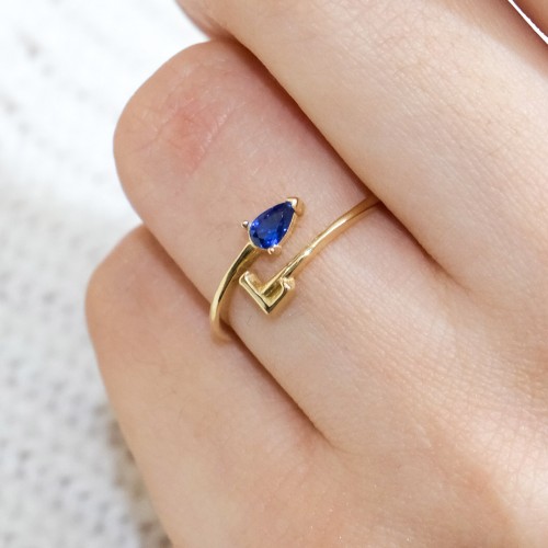 MAVİ TAŞLI L HARF YÜZÜK 14 AYAR A064778 MAVİ TAŞLI L HARF YÜZÜK 14 AYAR A064778