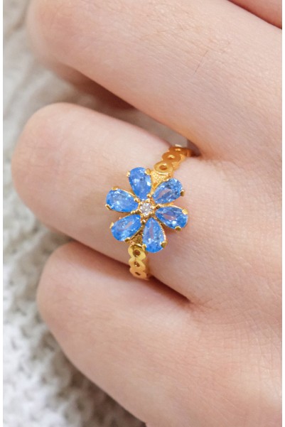 MAVİ TAŞLI ÇİÇEK MODEL YÜZÜK 22 AYAR A064801 MAVİ TAŞLI ÇİÇEK MODEL YÜZÜK 22 AYAR A064801