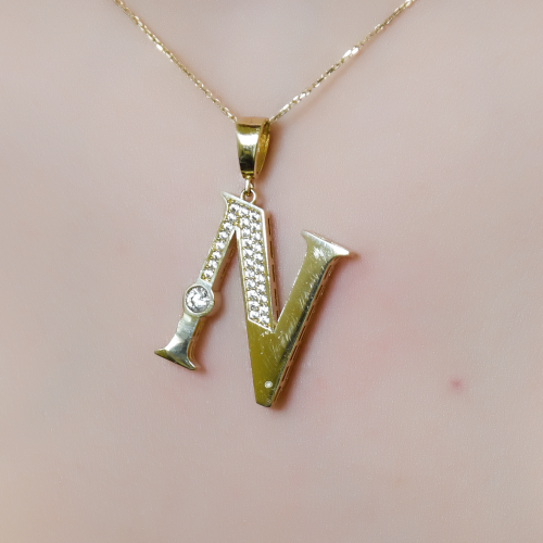 N HARF TAŞLI KOLYE UCU 14 AYAR A064980 N HARF TAŞLI KOLYE UCU 14 AYAR A064980