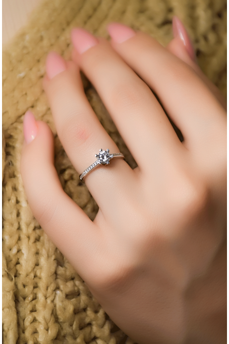 TEKTAŞ YÜZÜK 14 AYAR A065737 TEKTAŞ YÜZÜK 14 AYAR A065737