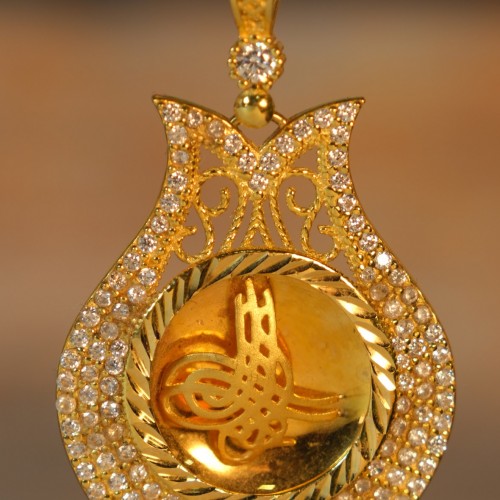 TUĞRALI KOLYE UCU 22 AYAR A072304 TUĞRALI KOLYE UCU 22 AYAR A072304