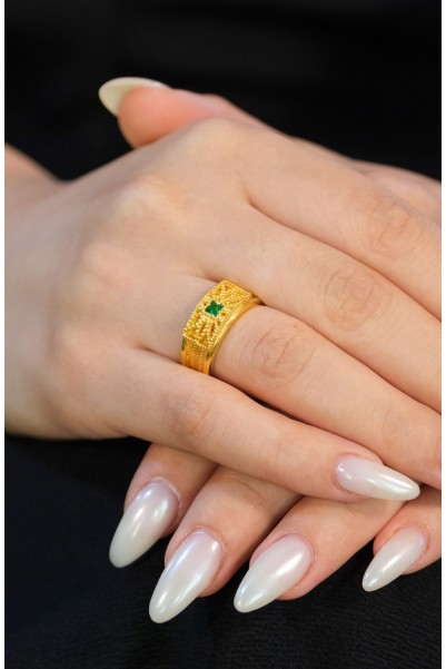 YEŞİL TAŞLI FANTAZİ YÜZÜK 22 AYAR A074041 YEŞİL TAŞLI FANTAZİ YÜZÜK 22 AYAR A074041