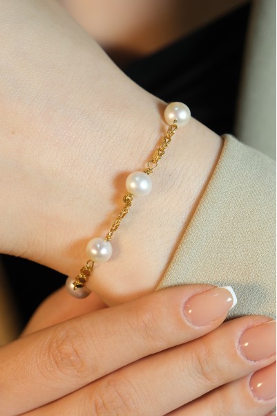 İNCİLİ PULLU ZİNCİR BİLEKLİK 22 AYAR A075280 İNCİLİ PULLU ZİNCİR BİLEKLİK 22 AYAR A075280