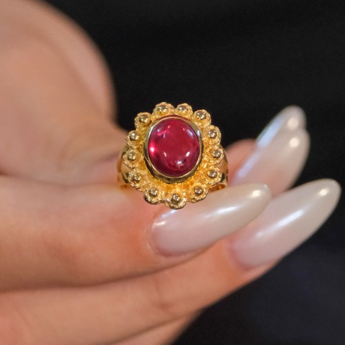 KIRMIZI TAŞLI YÜZÜK 22 AYAR A076132 KIRMIZI TAŞLI YÜZÜK 22 AYAR A076132