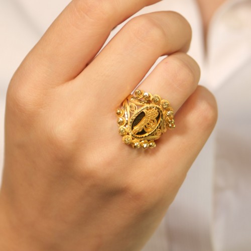 TUĞRA MOTİFLİ DORİKA YÜZÜK 22 AYAR A077273 TUĞRA MOTİFLİ DORİKA YÜZÜK 22 AYAR A077273