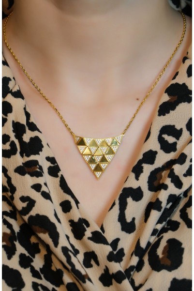 ÜÇGEN MODEL KOLYE 22 AYAR A080373 ÜÇGEN MODEL KOLYE 22 AYAR A080373