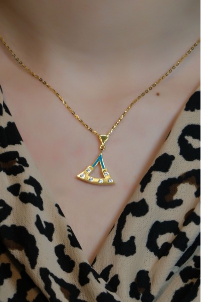 ÜÇGEN MODEL KOLYE 22 AYAR A080381 ÜÇGEN MODEL KOLYE 22 AYAR A080381