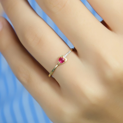 PEMBE TAŞLI KALP YÜZÜK 14 AYAR A080542 PEMBE TAŞLI KALP YÜZÜK 14 AYAR A080542