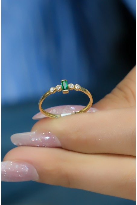 YEŞİL TAŞLI FANTAZİ YÜZÜK 14 AYAR A080545 YEŞİL TAŞLI FANTAZİ YÜZÜK 14 AYAR A080545