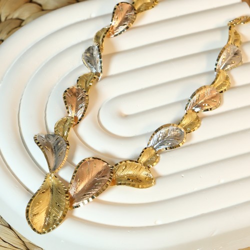 YAPRAK MODEL KOLYE 14 AYAR A081589 YAPRAK MODEL KOLYE 14 AYAR A081589