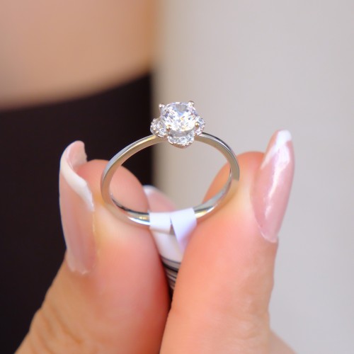 ROBERTO BRAVO YÜZÜK A085449 ROBERTO BRAVO YÜZÜK A085449