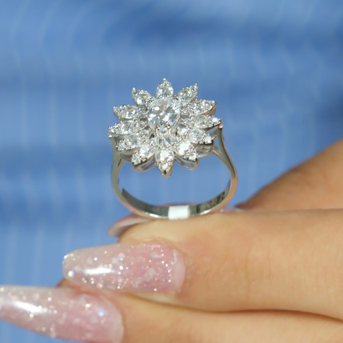 ÇİÇEK MODEL YÜZÜK 14 AYAR AT05670