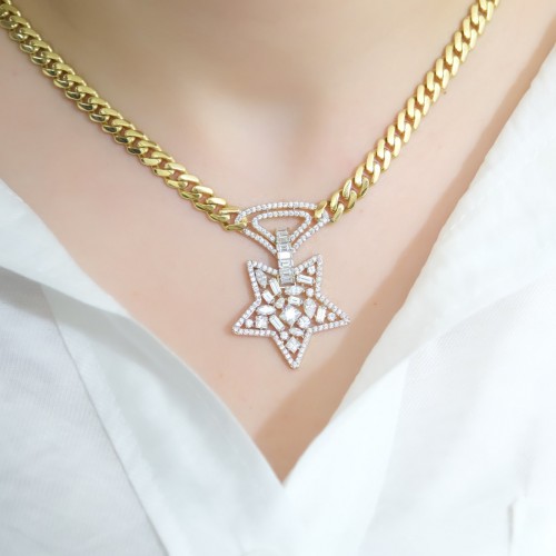 BAGET TAŞLI YILDIZ KOLYE 14 AYAR AT06252 BAGET TAŞLI YILDIZ KOLYE 14 AYAR AT06252