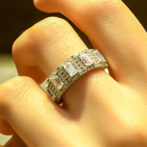 TAŞLI FANTAZİ YÜZÜK 14 AYAR AT00401 TAŞLI FANTAZİ YÜZÜK 14 AYAR AT00401