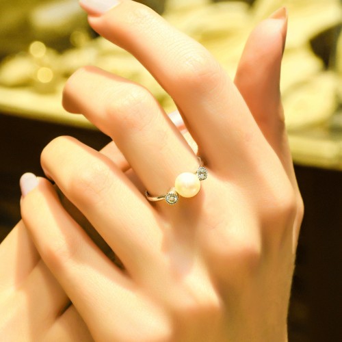 YANLARI TAŞLI İNCİ YÜZÜK 14 AYAR ATS4991 YANLARI TAŞLI İNCİ YÜZÜK 14 AYAR ATS4991