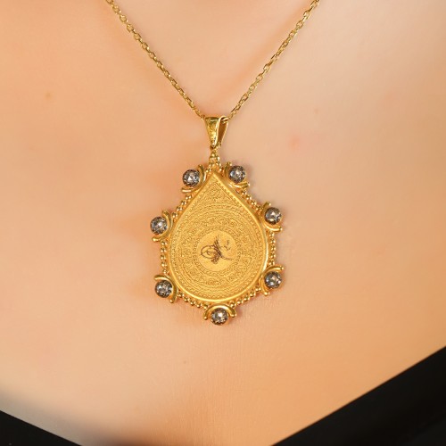 TUĞRALI KOLYE 22 AYAR ATS8846 TUĞRALI KOLYE 22 AYAR ATS8846