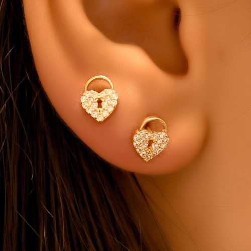 TAŞLI KALP KİLİT KÜPE 14 AYAR A057153 TAŞLI KALP KİLİT KÜPE 14 AYAR A057153