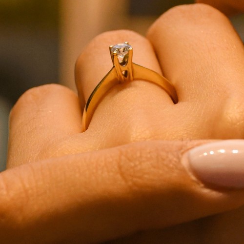 TEKTAŞ YÜZÜK 14 AYAR A010754 TEKTAŞ YÜZÜK 14 AYAR A010754