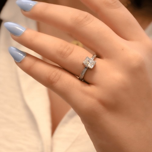 TEKTAŞ YÜZÜK 14 AYAR A026773 TEKTAŞ YÜZÜK 14 AYAR A026773