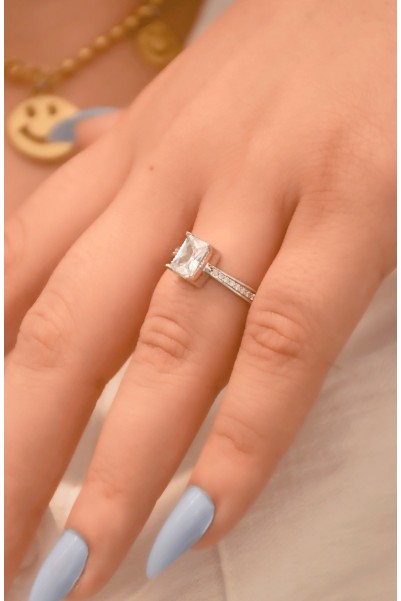 TEKTAŞ YÜZÜK 14 AYAR A026773 TEKTAŞ YÜZÜK 14 AYAR A026773